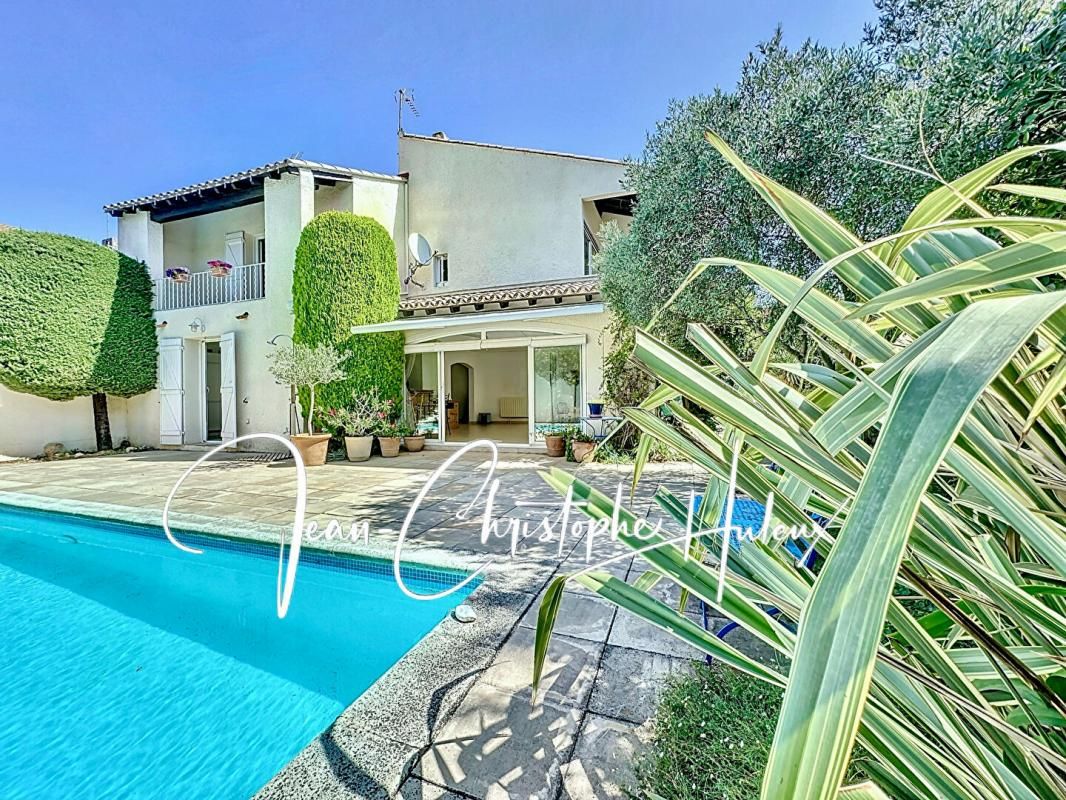 BOUILLARGUES 30230 BOUILLARGUES - Villa 5 pièces 156 m2 avec Piscine 4