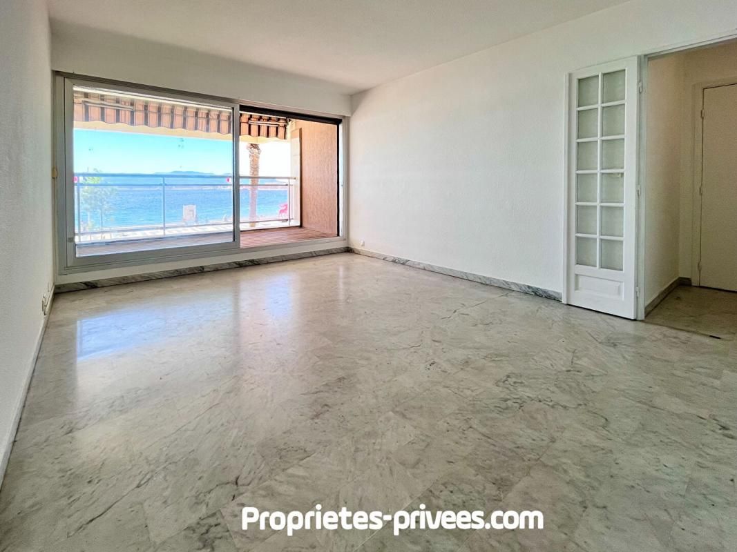 SAINT-RAPHAEL Appartement Saint Raphael-Triangle d'Or -Front de mer - 3 pièces, Parking, cave 4