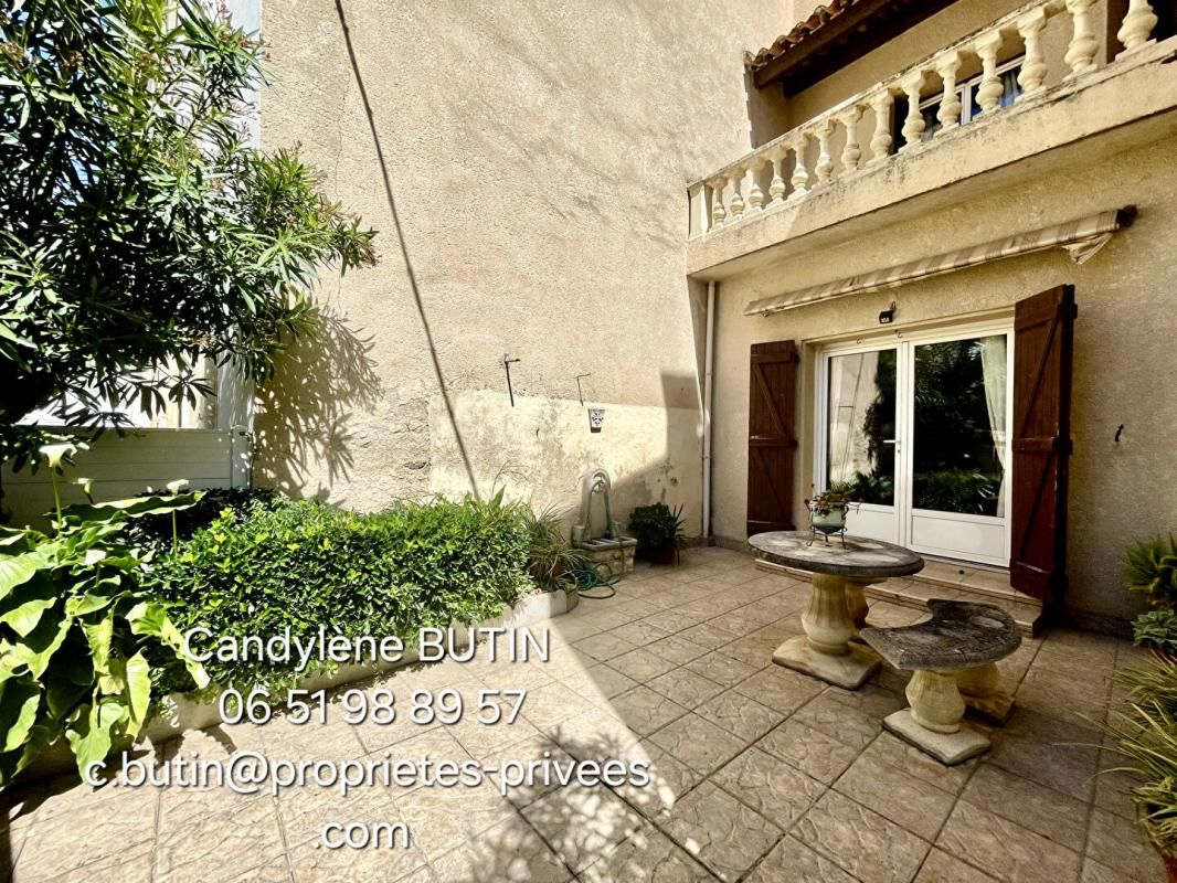 CAZOULS-LES-BEZIERS Maison de village spacieuse avec garage et extérieur 2