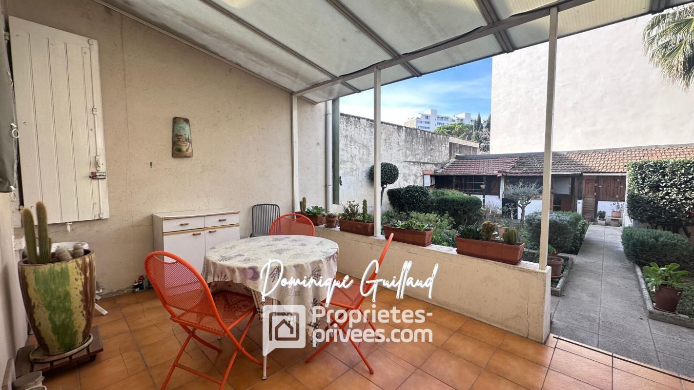 NIMES A vendre- Maison de ville année 30 avec jardin-quartier Jean-Jaurès-Nîmes 2