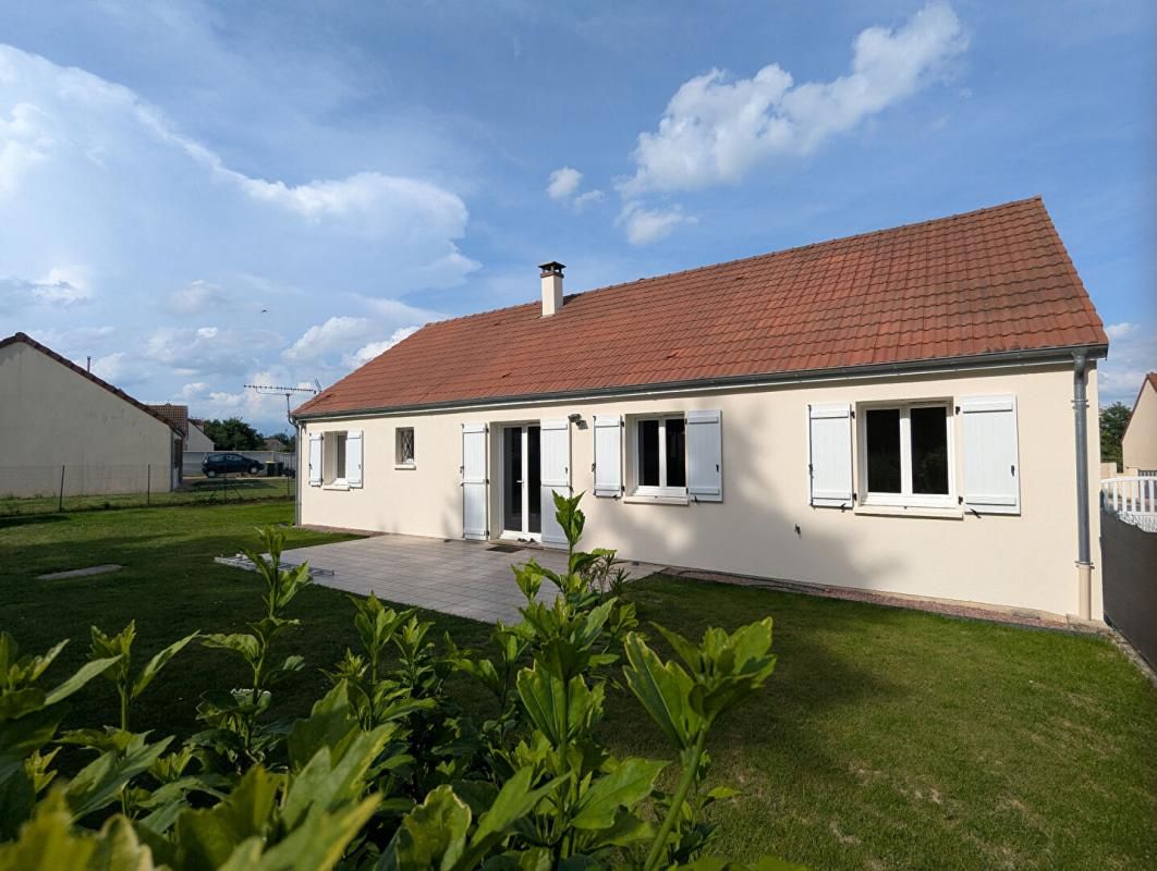 LE THIEULIN Maison 5 pièces 28240 Le Thieulin 2