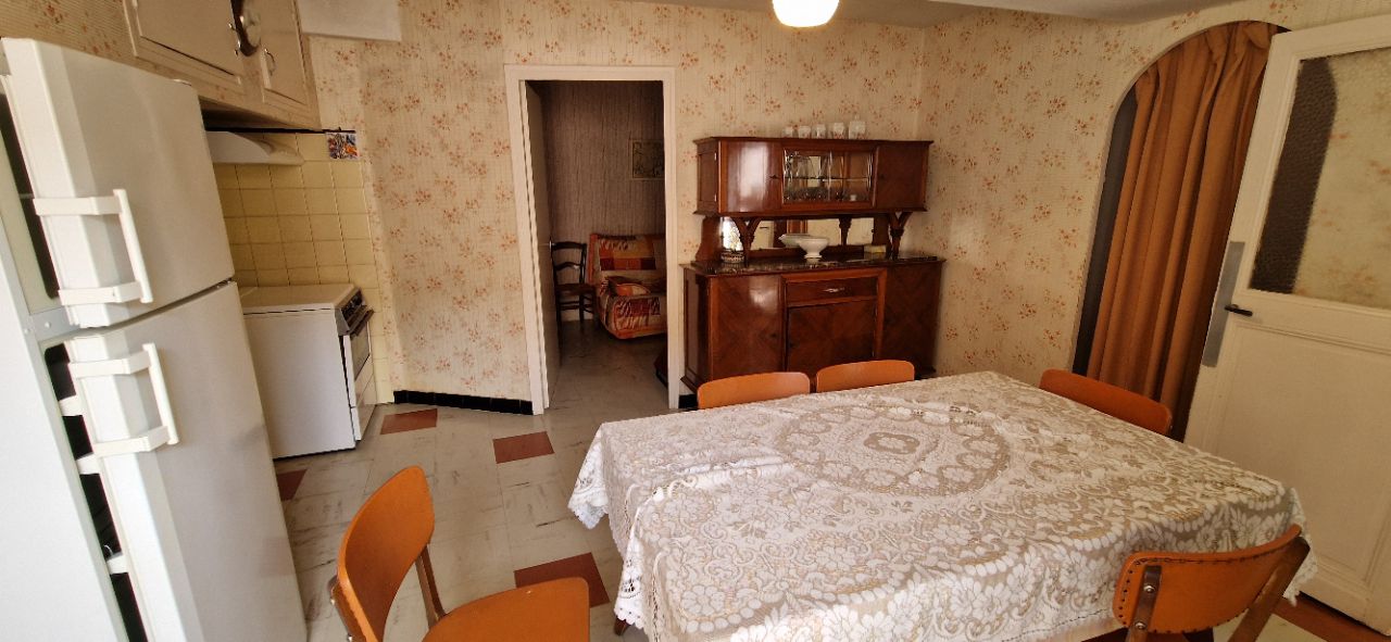 CABRIERES Maison de village avec fort potentiel 2