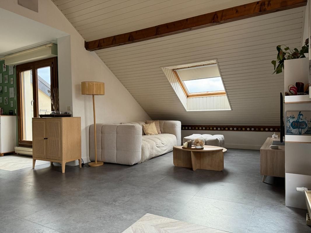 THONON Concise Appartement T4 bis duplex 103m², stationnement et cave (74200)
