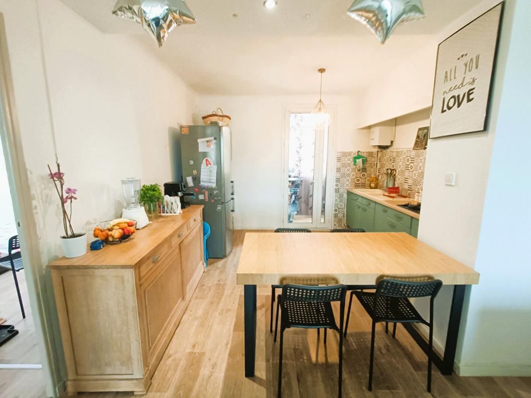 TOULON À VENDRE en exclusivité Bel appartement T3 de 58 m², idéalement situé ! 3