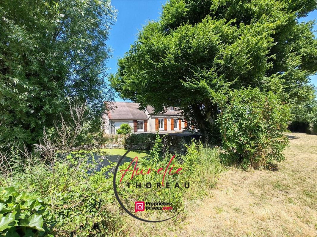CHILLEURS-AUX-BOIS Maison sur terrain clos et arboré, 4 chambres 2