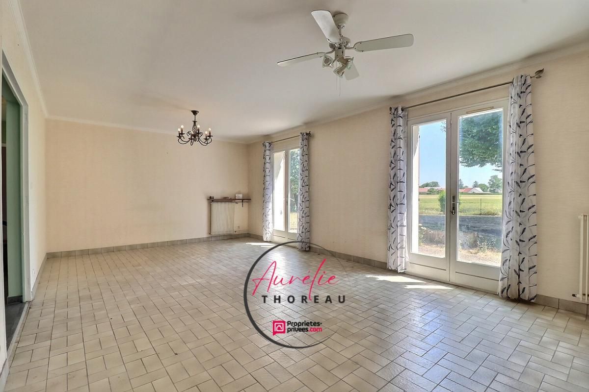 CHILLEURS-AUX-BOIS Maison sur terrain clos et arboré, 4 chambres 3