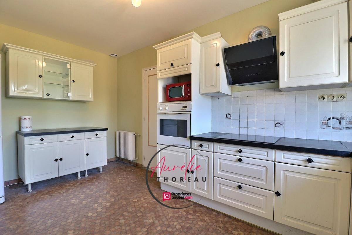 CHILLEURS-AUX-BOIS Maison sur terrain clos et arboré, 4 chambres 4