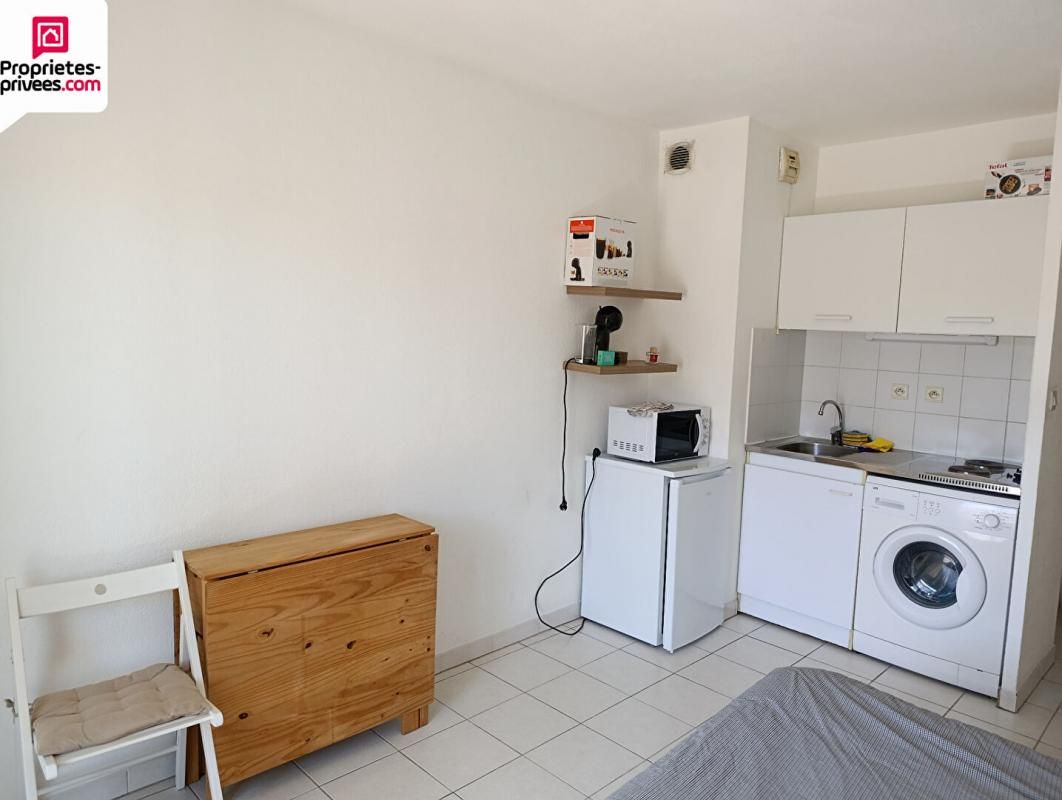 MARSEILLE-5E-ARRONDISSEMENT Appartement Marseille 1 pièce(s) 18 m2 1