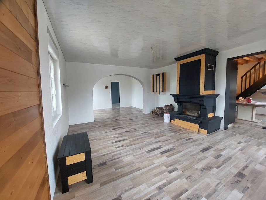 GENNES GENNES VAL DE LOIRE - MAISON ET BATIMENT COMMERCIAL LOUE 4