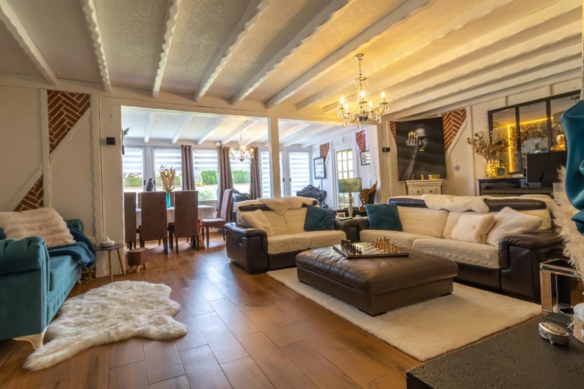 ROMORANTIN-LANTHENAY Maison Chabris 9 pièce(s) 200 m2 2
