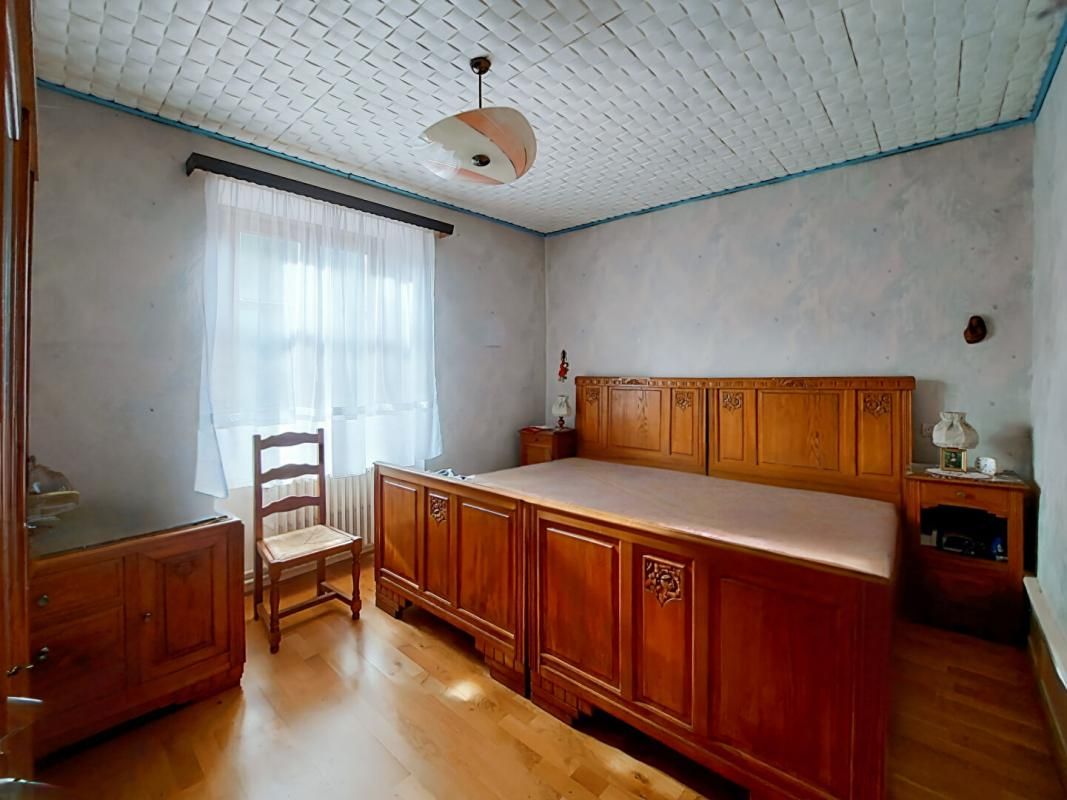 BITSCHWILLER-LES-THANN Maison de maître Bitschwiller Les Thann 5 pièces 192 m2, terrain 13 ares 4