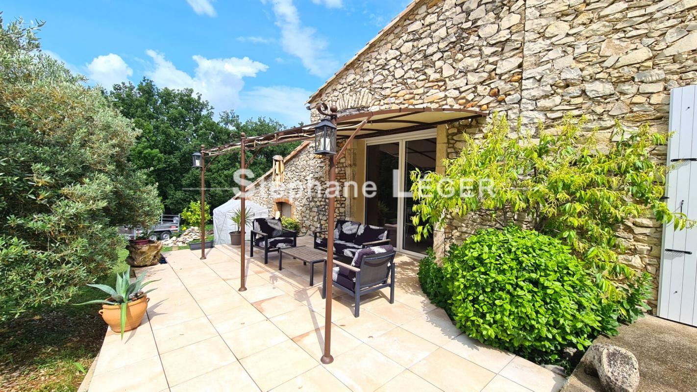 MONTELIMAR Maison Savasse 7 pièce(s) 170 m2 2