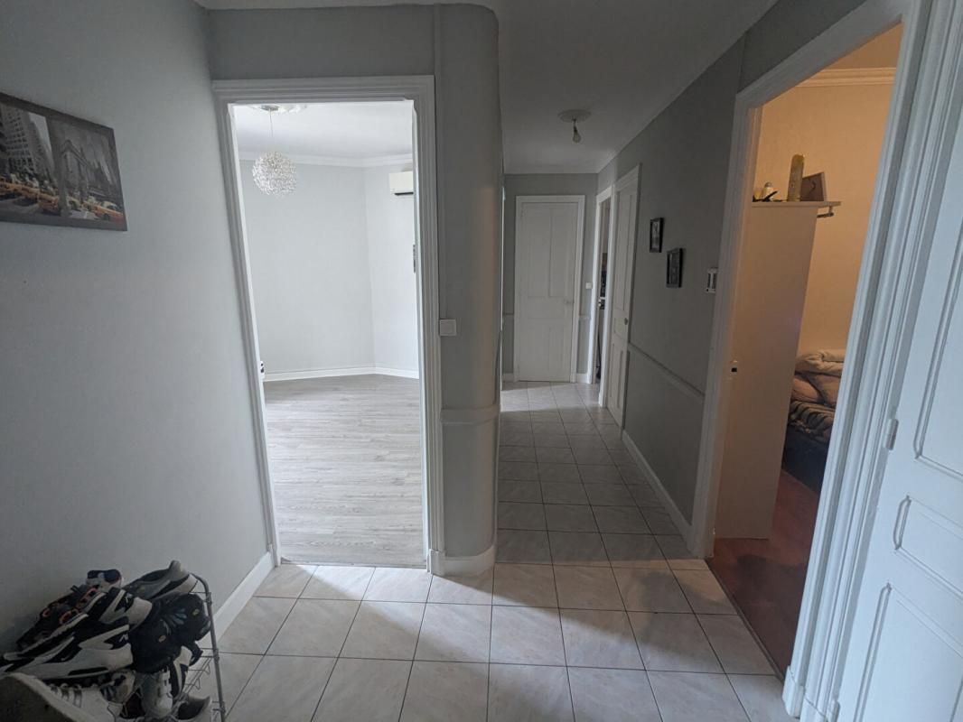 BEZIERS Appartement Beziers 3 pièce(s) 60 m2 4