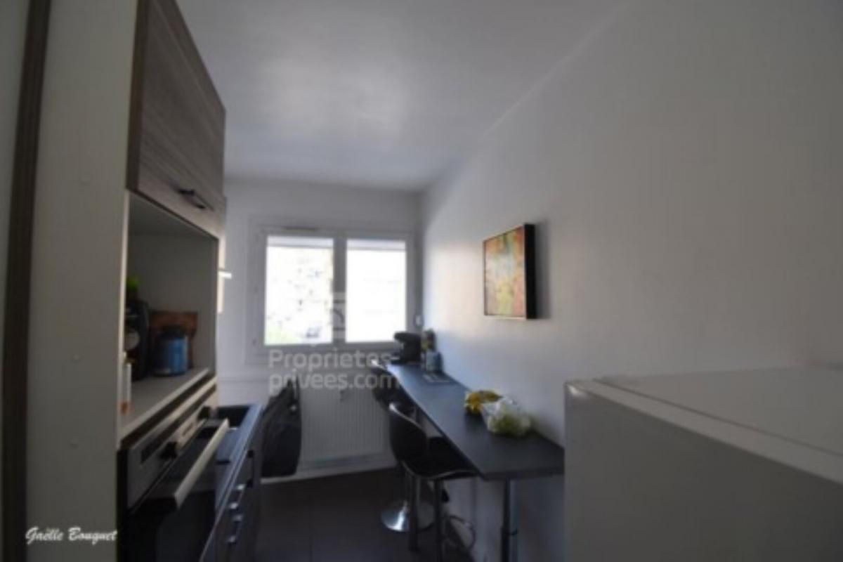 HYERES T3 lumineux ? Résidence calme avec ascenseur ? Hyères Quartier de la Blocarde-58.75m2 3