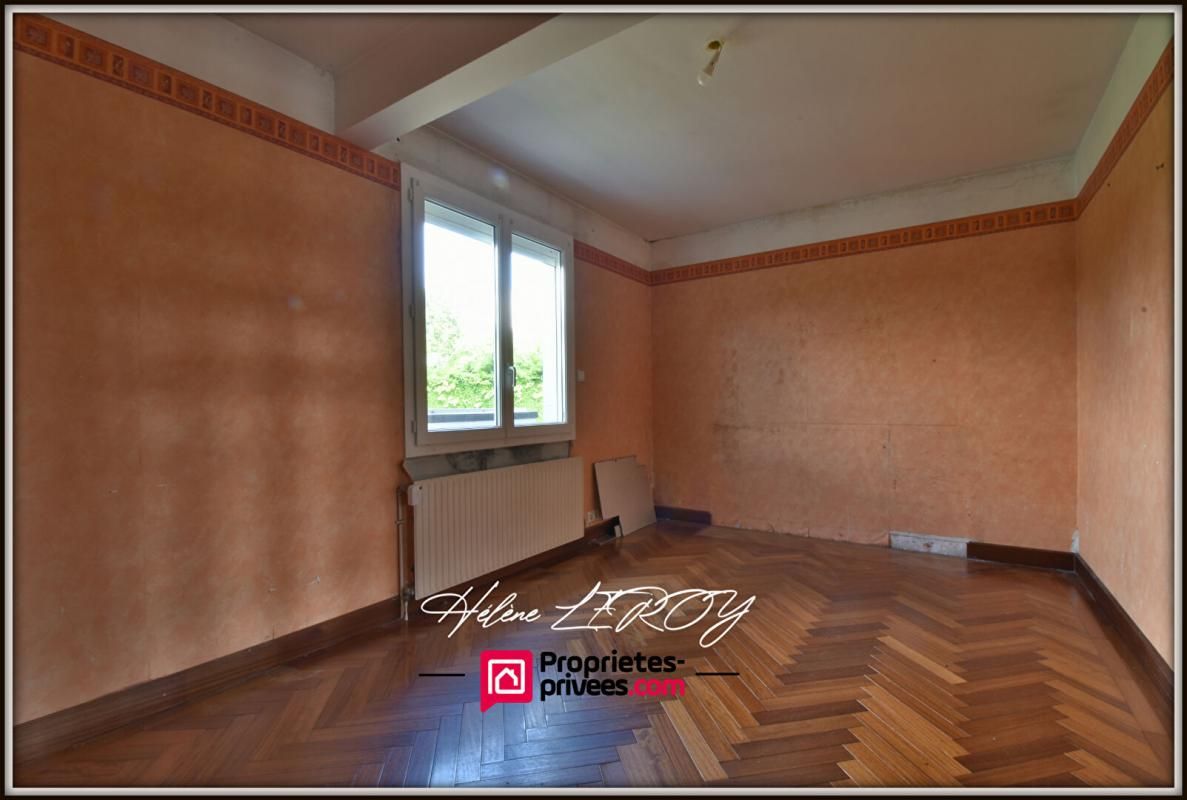 BRETTEVILLE-DU-GRAND-CAUX Pavillon 6 pièces sur sous sol complet 4