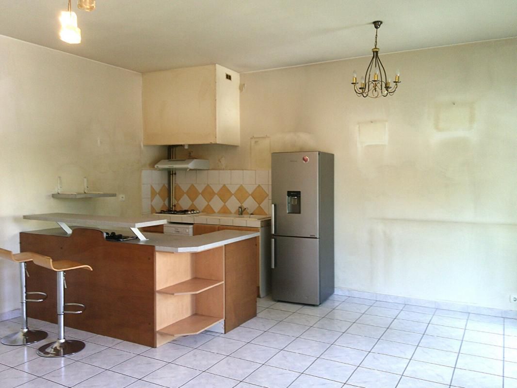 Appartement Vidauban centre, 1er étage, 3 pièce(s) 60 m2