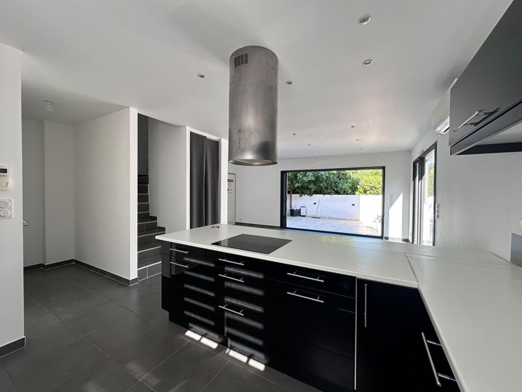 Maison Cournonsec 5 pièces 95 m2