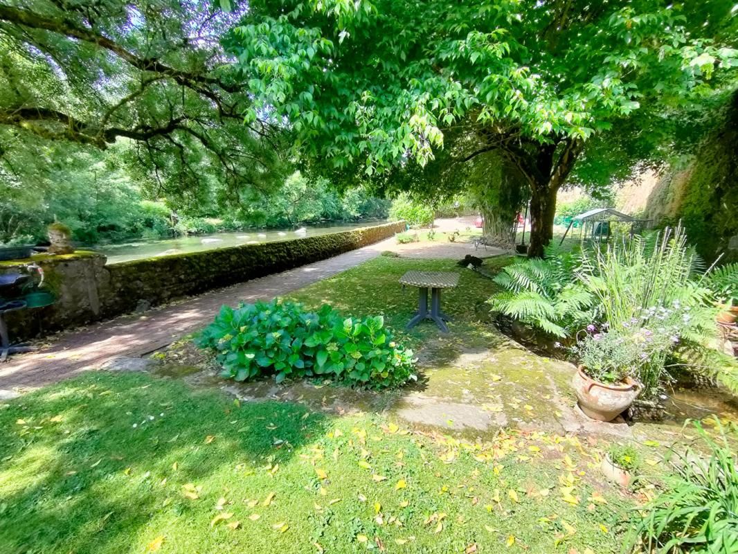 MORTAGNE-SUR-SEVRE Maison Mortagne sur Sèvre 4 pièces 86 m2 4