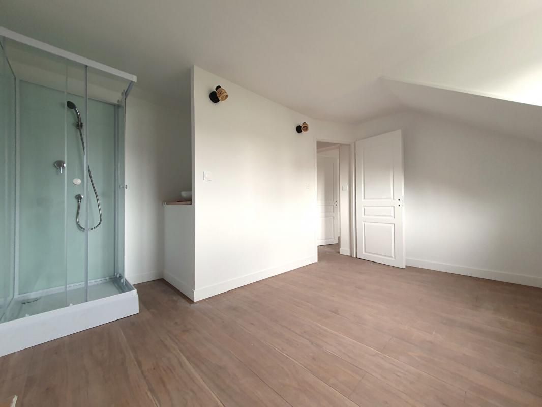 BOURGES Maison rénovée Bourges 3 pièce(s) 63 m2 4
