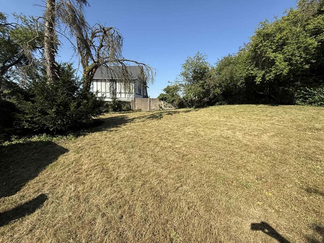 AVESNES-SUR-HELPE Terrain constructible à Avesnes Sur Helpe 4