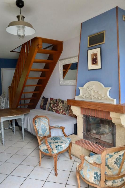 MONTRICHARD Charmante maison en tuffeau (2 pièces) au centre-ville 3
