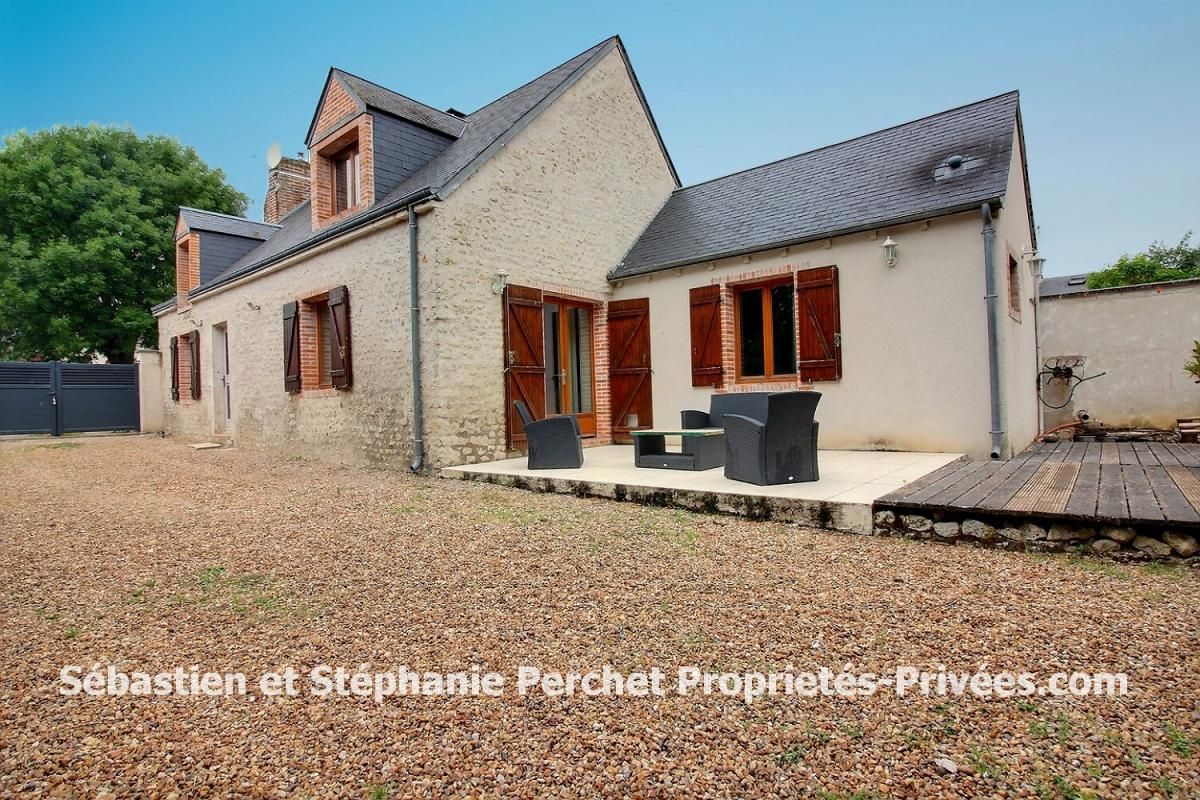 VILLAMPUY Maison Villampuy 4 pièce(s) 97 m2 sur un terrain d'environ 940 m2 2