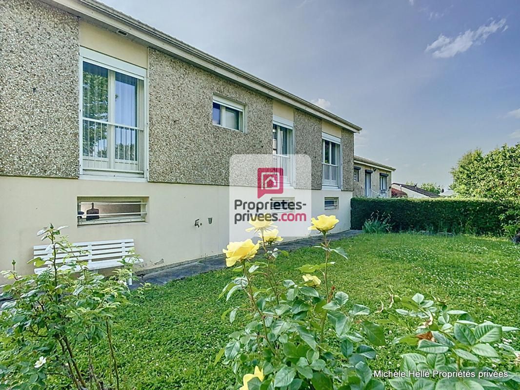 Maison 7 pièce(s) 110 m2 garage 2 voitures 2 salles de douches