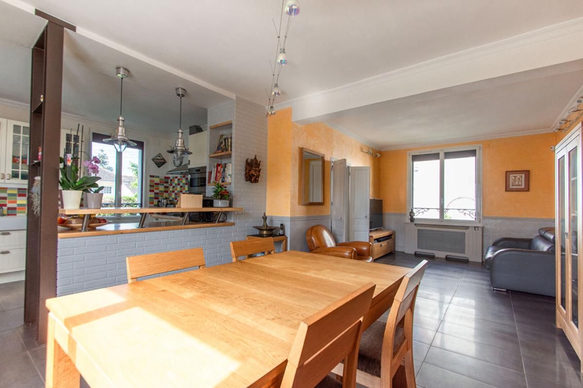 BRETIGNY-SUR-ORGE Maison Bretigny Sur Orge 6 pièce(s) 110 m2 3