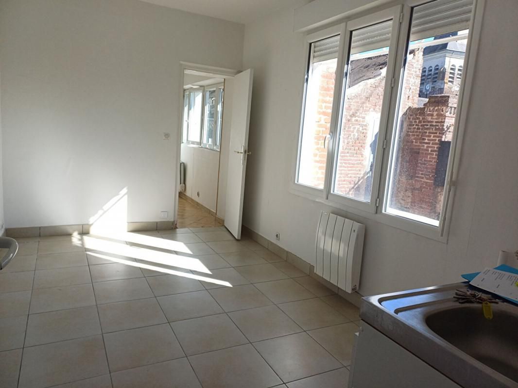 MOYENCOURT APPARTEMENT T2 2