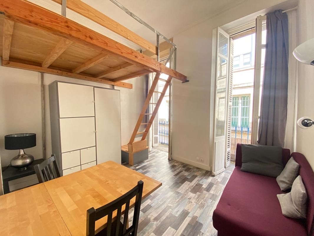 BORDEAUX Appartement 1 pièce(s) 15.67 m2 1