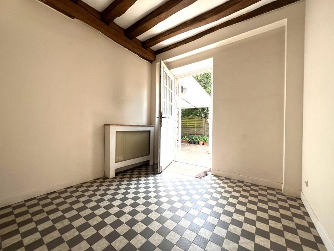 PLAISIR Maison à Plaisir (Yvelines) - 5 pièces 3 chambres 4