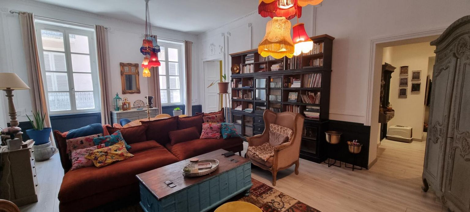 MONTELIMAR Appartement 4 pièce(s) 120 m2 1