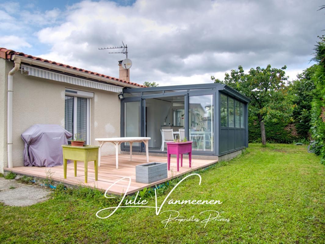 Maison La Salvetat Saint Gilles 5 pièce(s) 104 m2