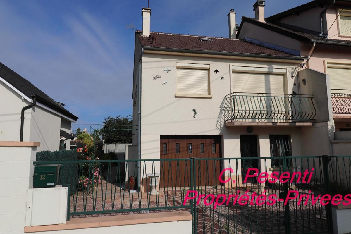 Maison Conches Sur Gondoire 5 pièce(s) 75 m2
