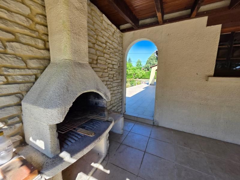 ANNESSE-ET-BEAULIEU Maison plain pied 4 chambres 4