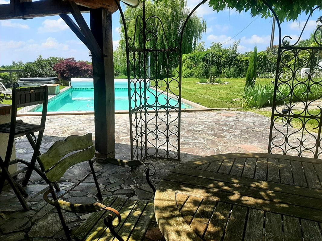 Villa-Loft en pierre à Mauvezin Sur Gupie 9 pièces 360 m2