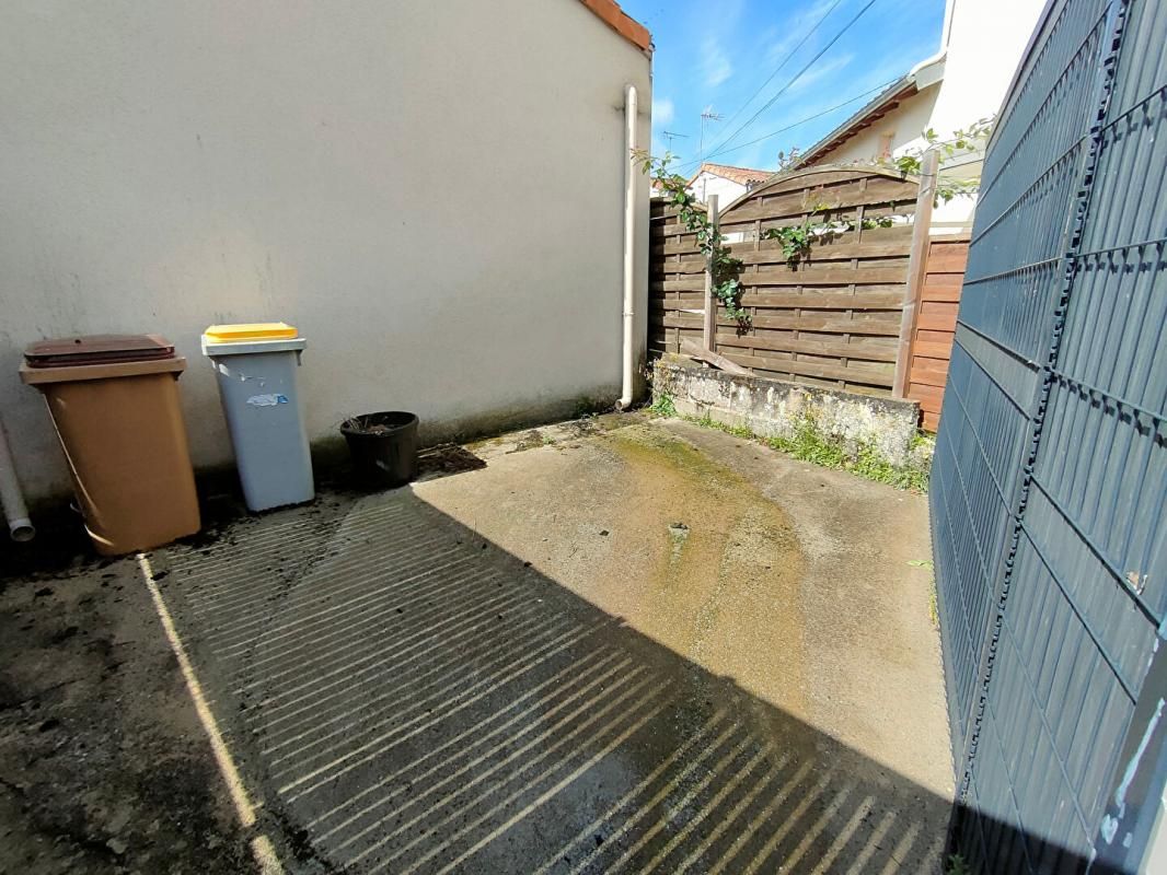 SAINT-CHRISTOPHE-DU-BOIS Maison Saint Christophe du Bois 3 pièces 37 m2 3