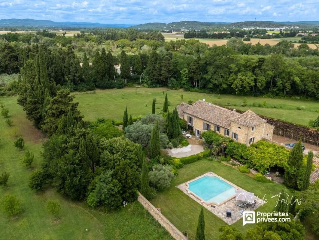 ORANGE Authentique Mas Provençal avec Piscine - Orange (84100) 2