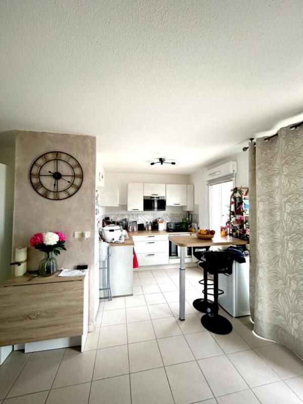 MIRAMAS Appartement Miramas 2 pièces et terrasse 60m2 3