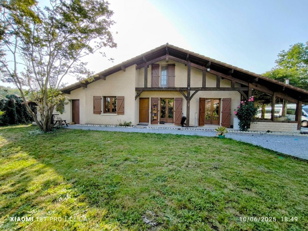 BEGAAR Maison Begaar 7 pièce(s) 165 m2 1