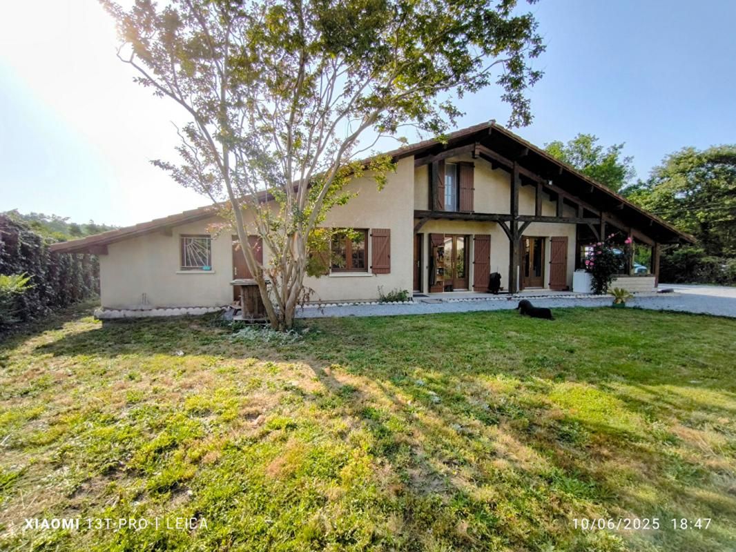 BEGAAR Maison Begaar 7 pièce(s) 165 m2 2