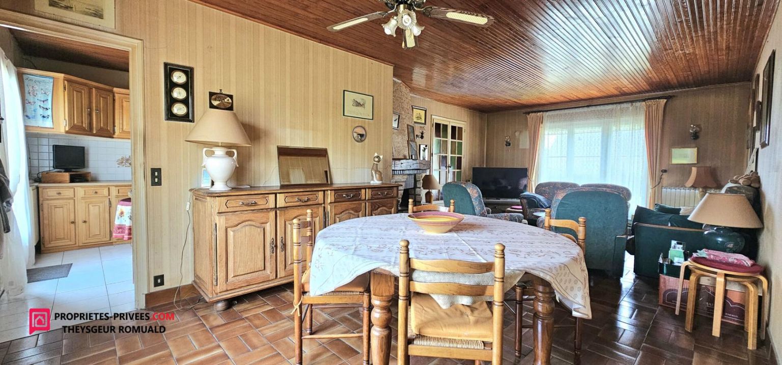 LA SELLE-SUR-LE-BIED Maison La Selle Sur Le Bied 5 pièce(s) 131 m2 4