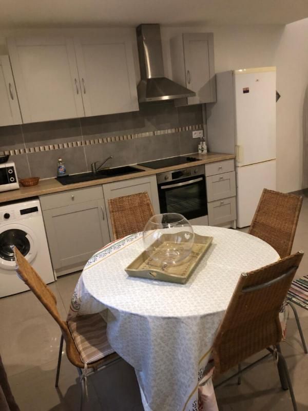 COTIGNAC Appartements en duplex avec cave- Cotignac 2