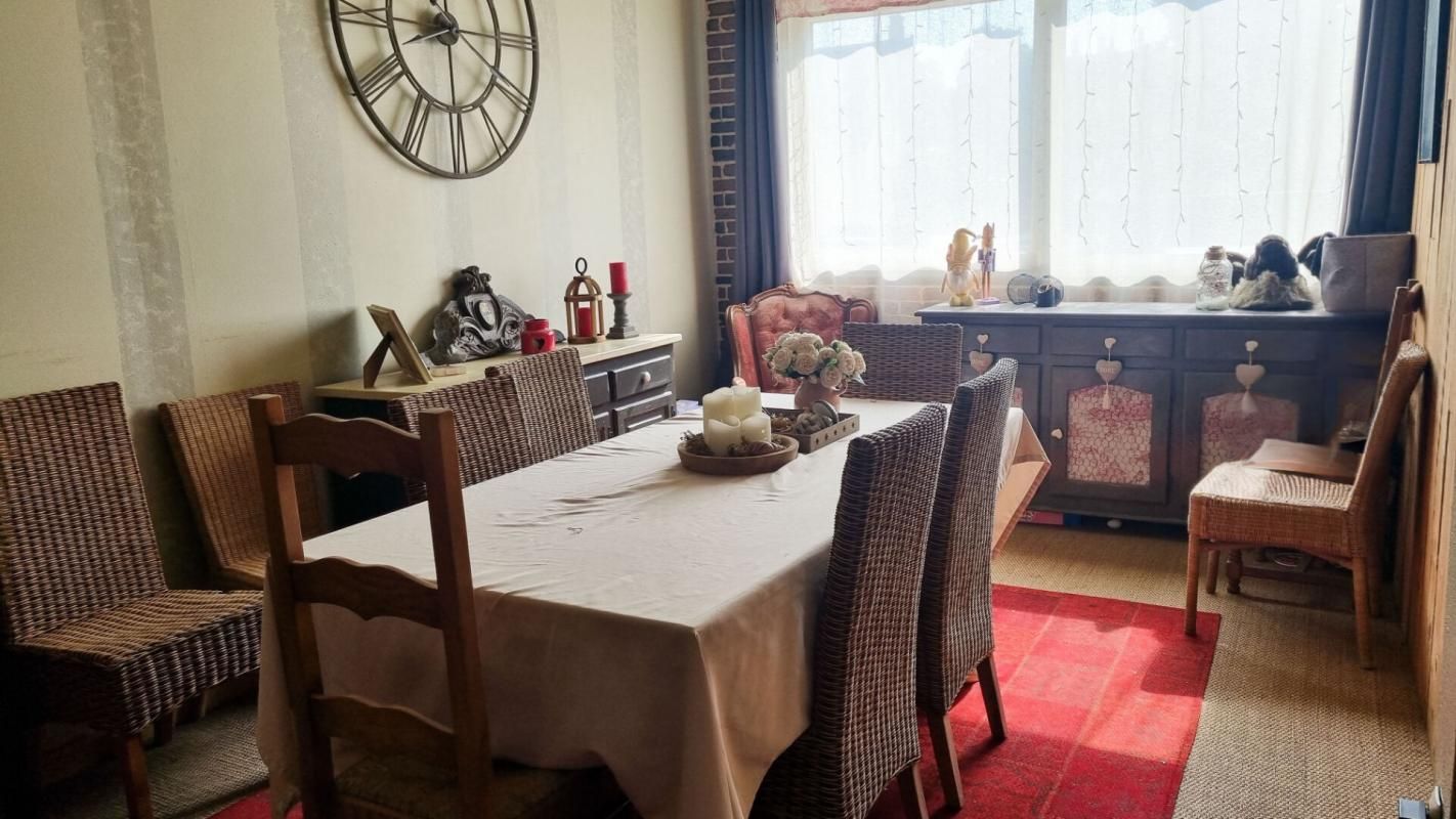 LE MANS Maison Le Mans 10 pièce(s) 200 m2 2