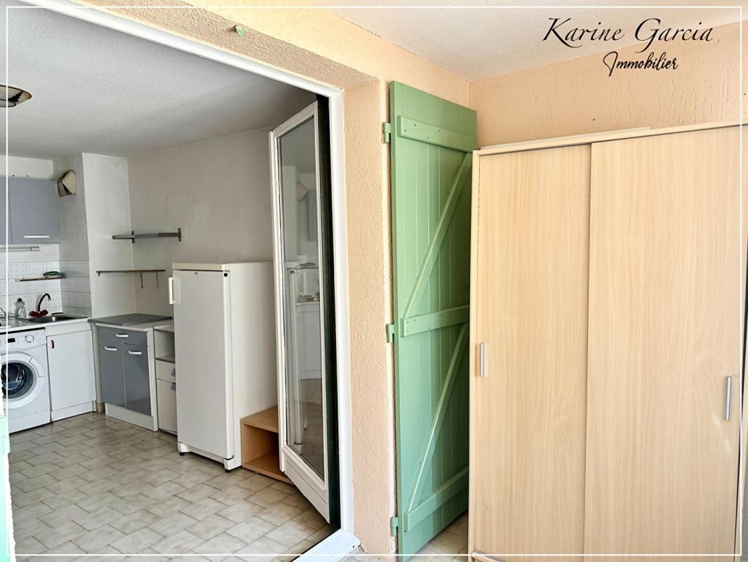 BANDOL Appartement Bandol 1 pièce(s) 22.50 m2 - parking privatif 4