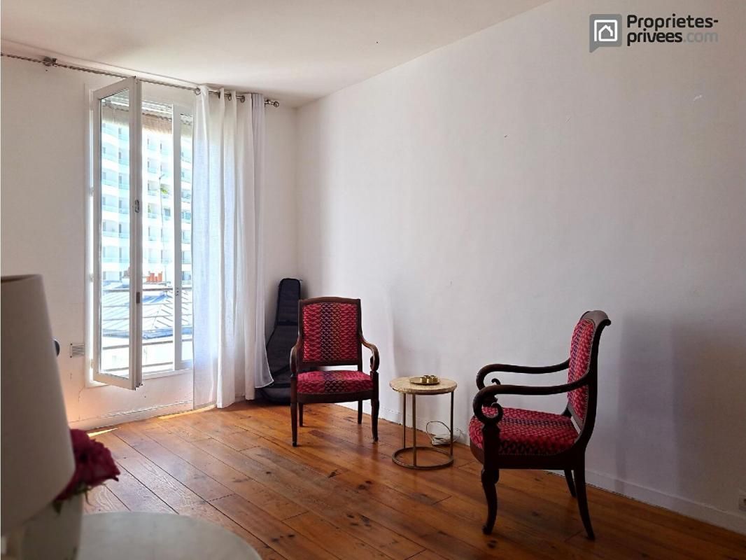 PARIS-18E-ARRONDISSEMENT Marx Dormoy - Appartement 2 pièces de 36 m², lumineux et au calme 2