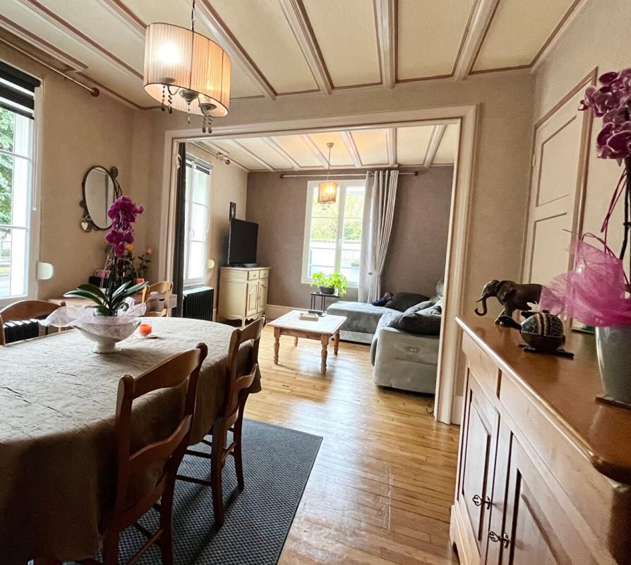 NOYON Maison 7 pièce(s) 128 m² - 5 chambres -Garage 2