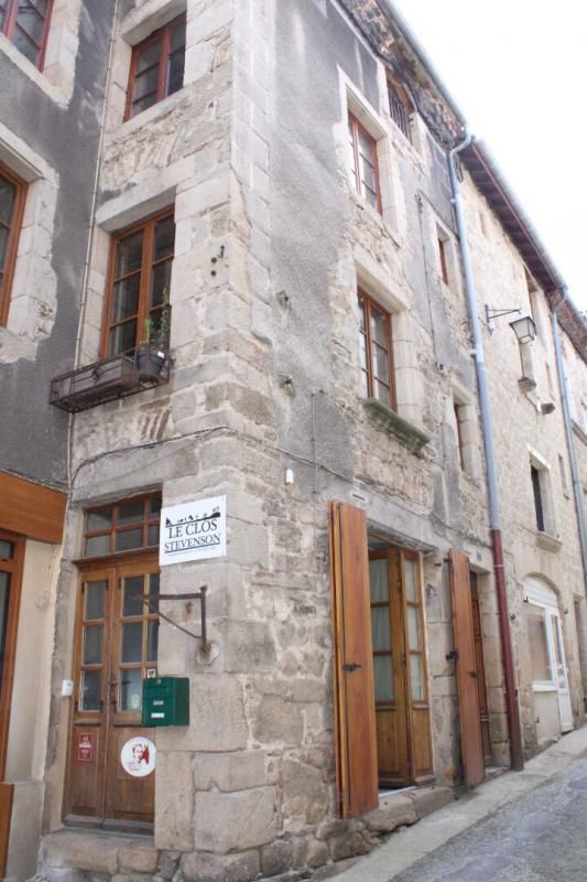 LANGOGNE Maison en pierre 4