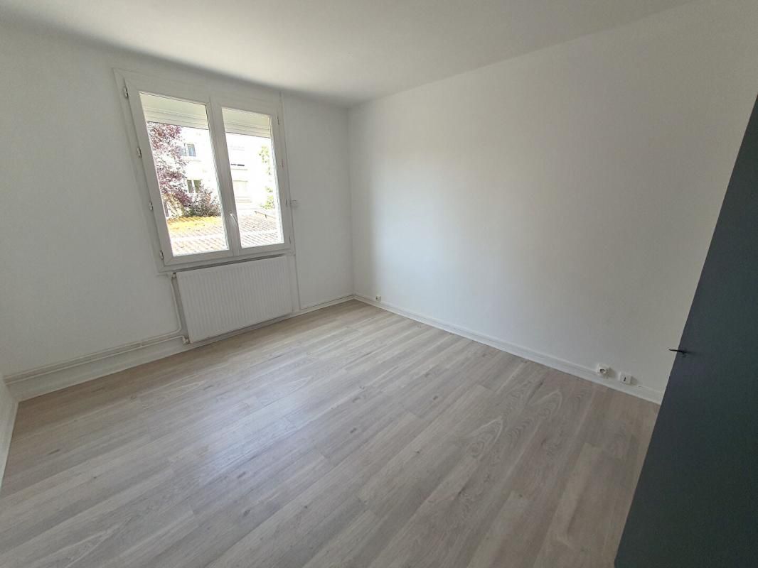 Appartement Bourges 3 pièce(s) 56 m2
