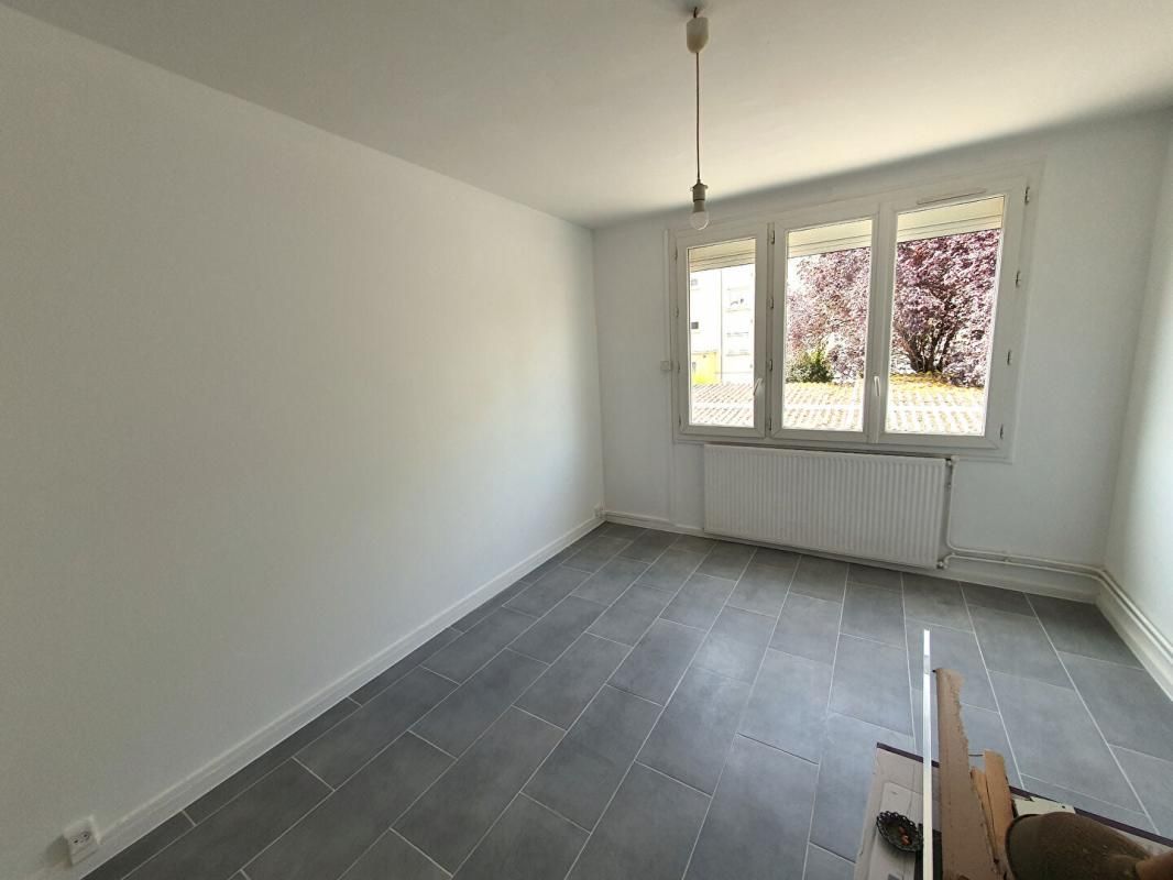 BOURGES Appartement Bourges 3 pièce(s) 56 m2 2